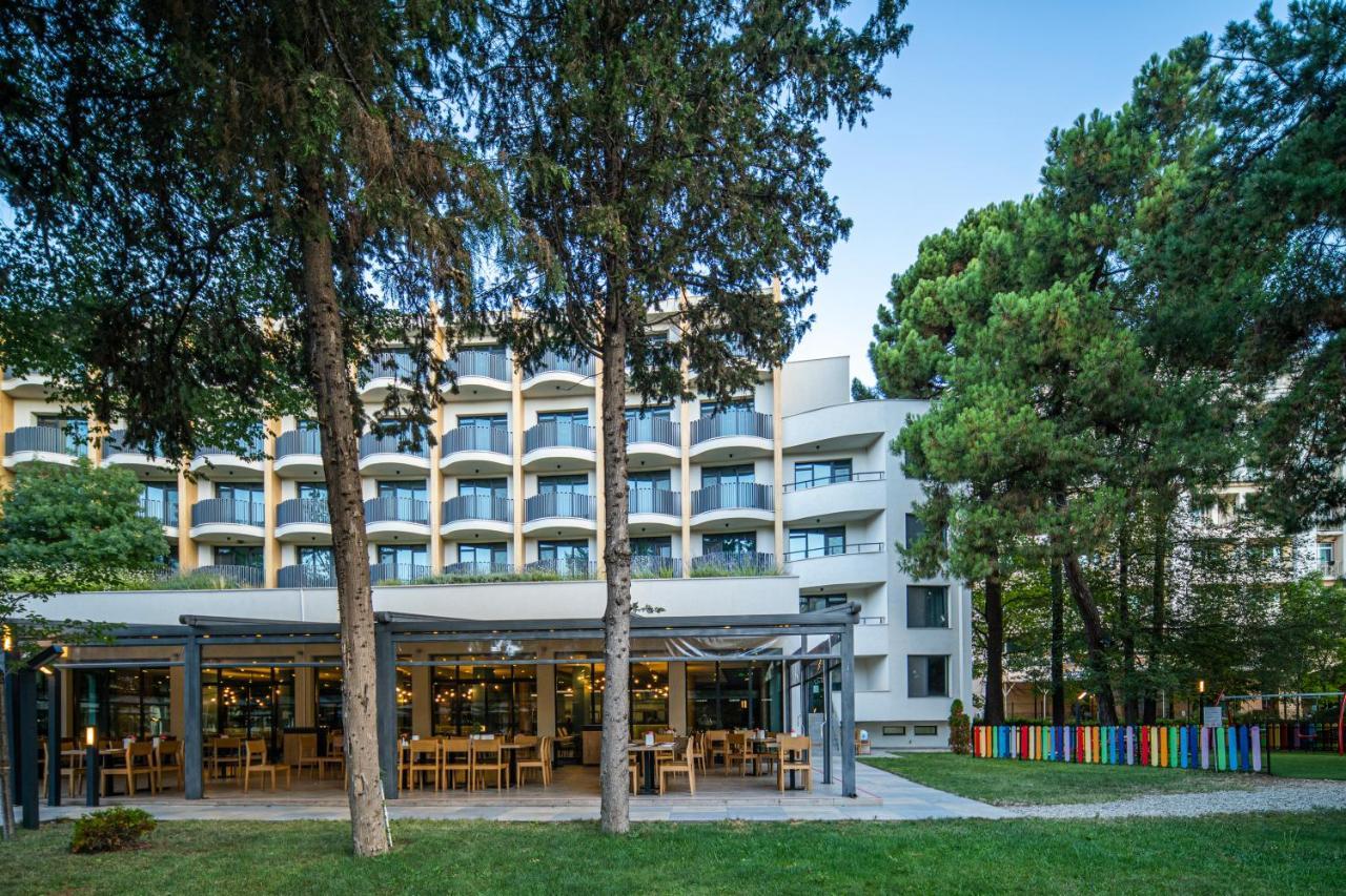 Hvd Club Bor Ultra All Inclusive - Private Beach & Free Parking Sunny Beach Exterior foto