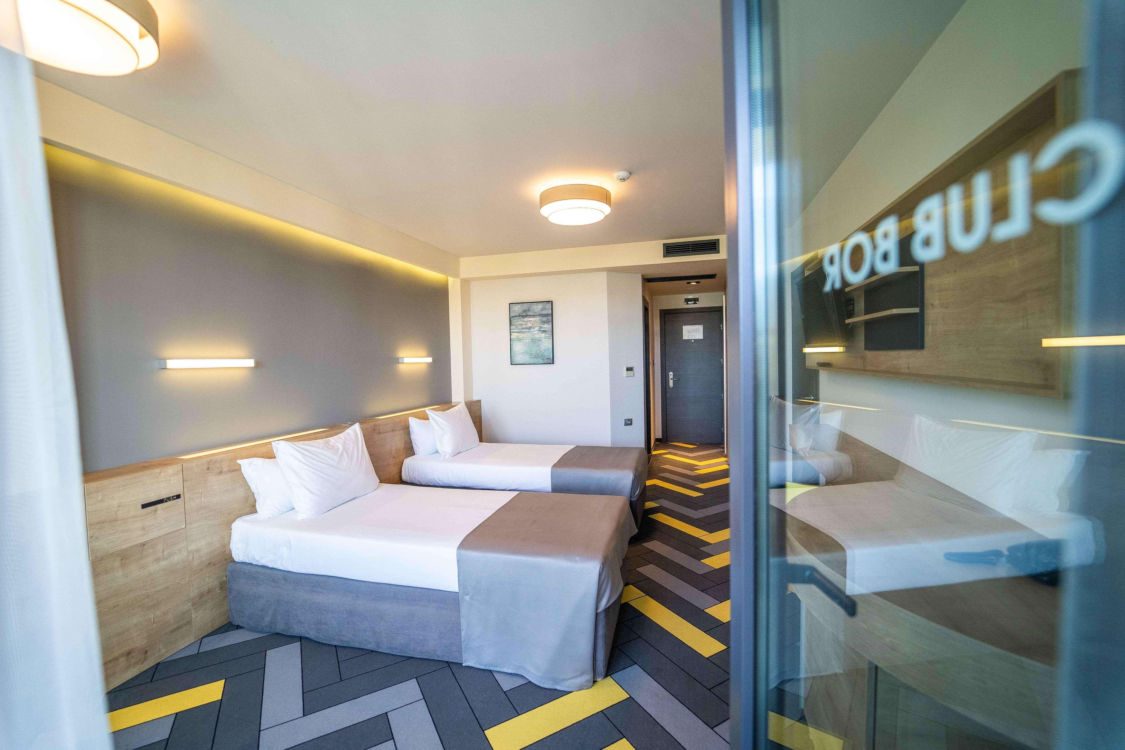 Hvd Club Bor Ultra All Inclusive - Private Beach & Free Parking Sunny Beach Exterior foto