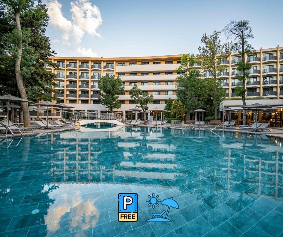 Hvd Club Bor Ultra All Inclusive - Private Beach & Free Parking Sunny Beach Exterior foto